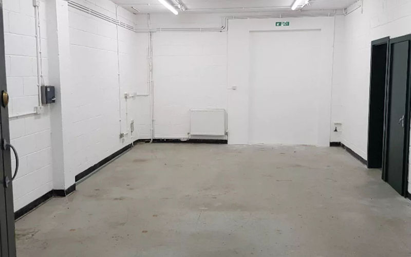 65 Glasshill St, Southwark Image 2