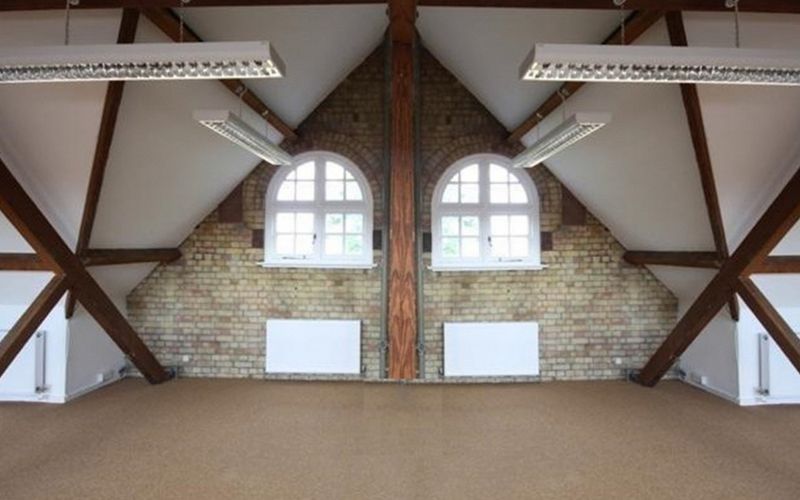 70 Rosebery Avenue, Islington Image 1