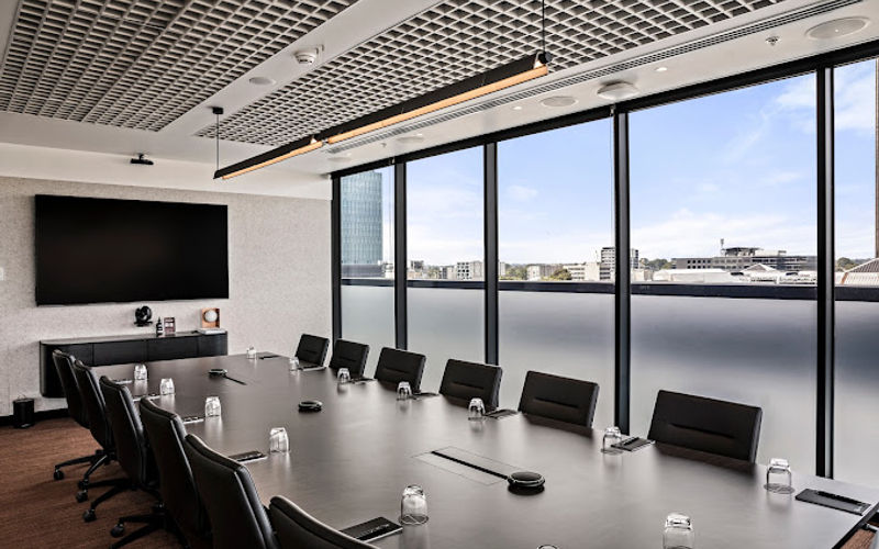 Carrington Road, Box Hill Image 6