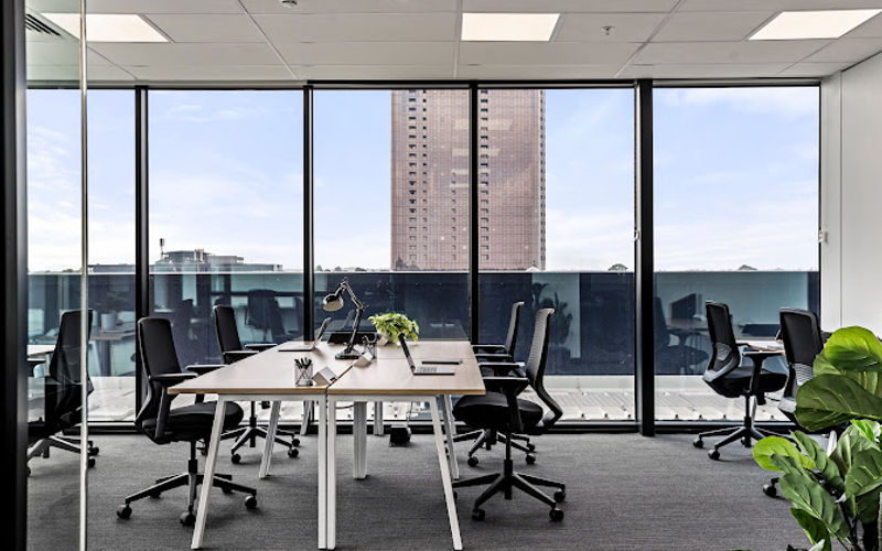 Carrington Road, Box Hill Image 8