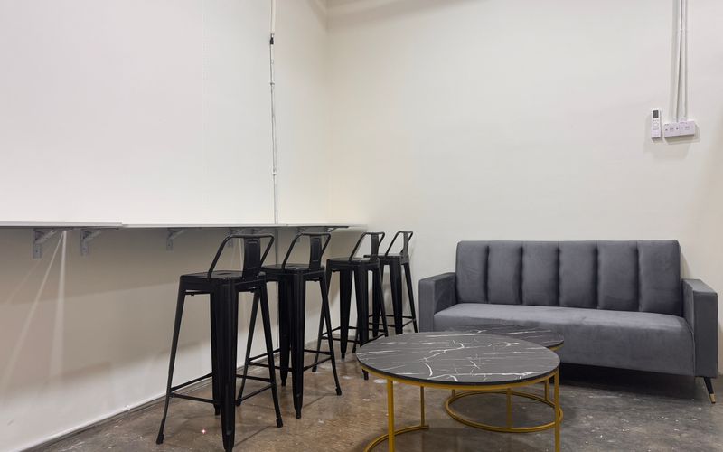 76-2 Jalan Tasik Utama 5, Sungai Besi Kuala Lumpur Image 1