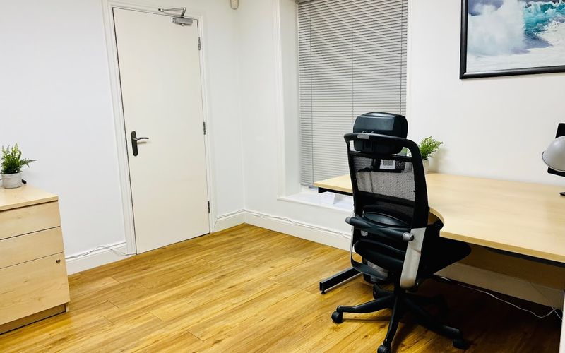 10 Poole Hill, Bournemouth Image 7