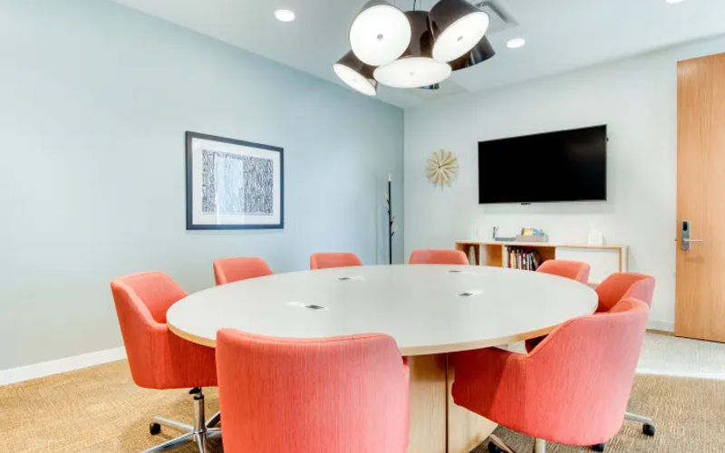 Chapel Road, Oldham Image 4