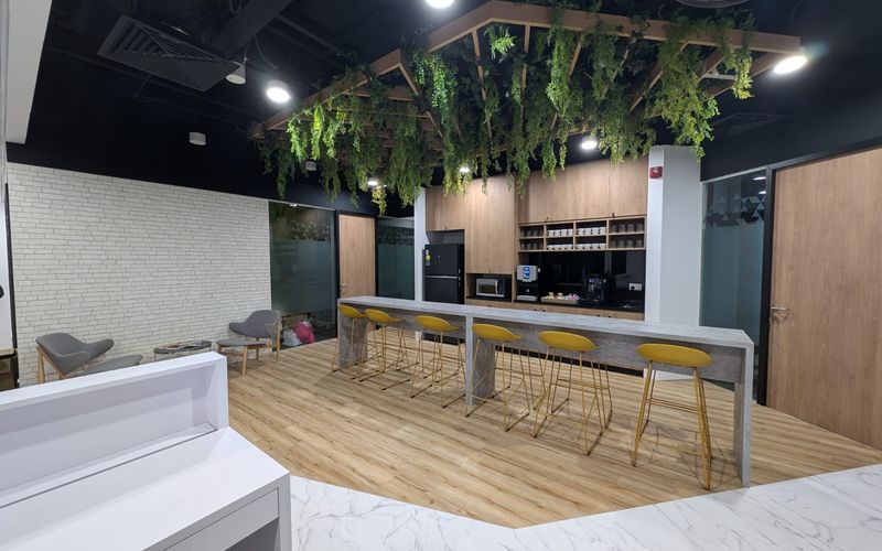 20 Cecil Street, Singapore Image 3