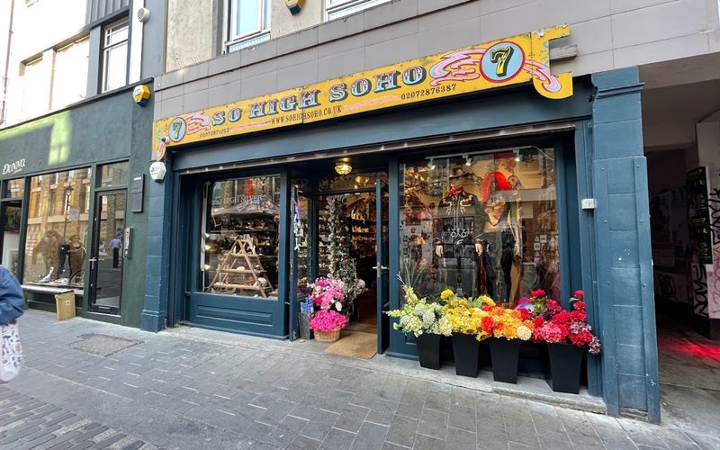 7 Berwick Street, London Image 13