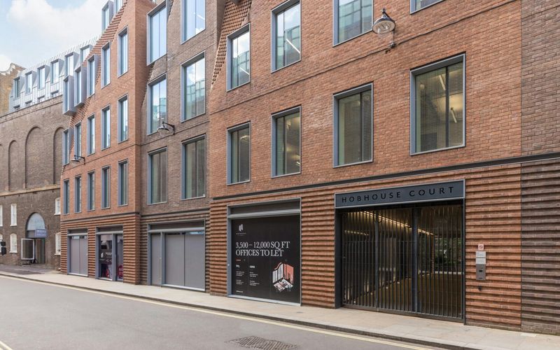 12 Whitecombe Street, London Image 8