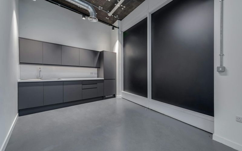 12 Whitecombe Street, London Image 2