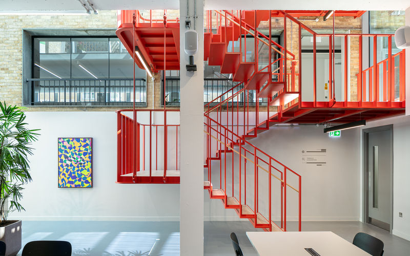 76 Portland Pl, London Image 4