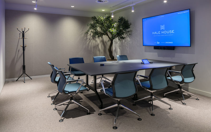 76 Portland Pl, London Image 2