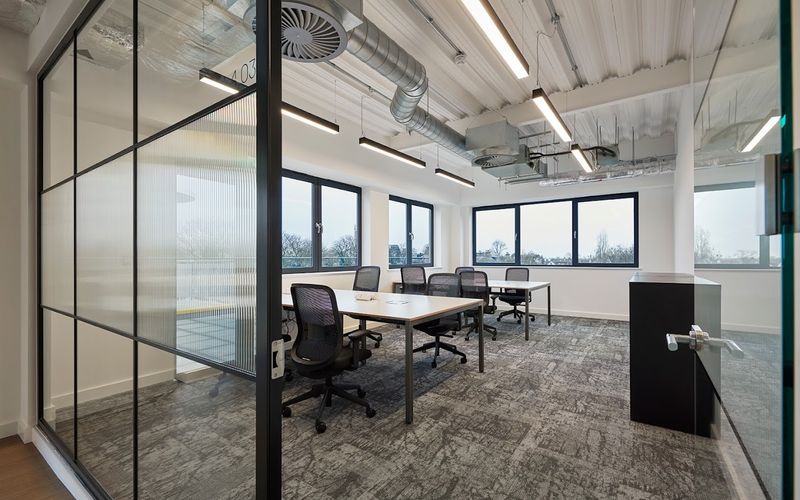 Jessop Avenue, Cheltenham Image 7