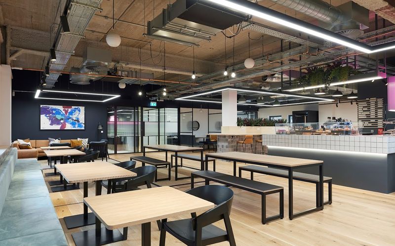 Jessop Avenue, Cheltenham Image 3