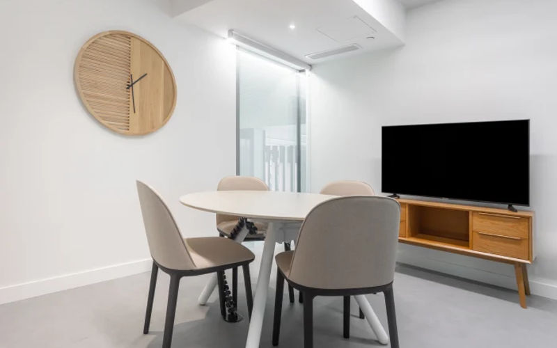 400 Warren Ave, Bremerton Image 1