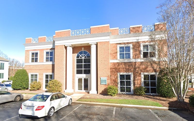 6865 Fairview Road, Charlotte Image 1