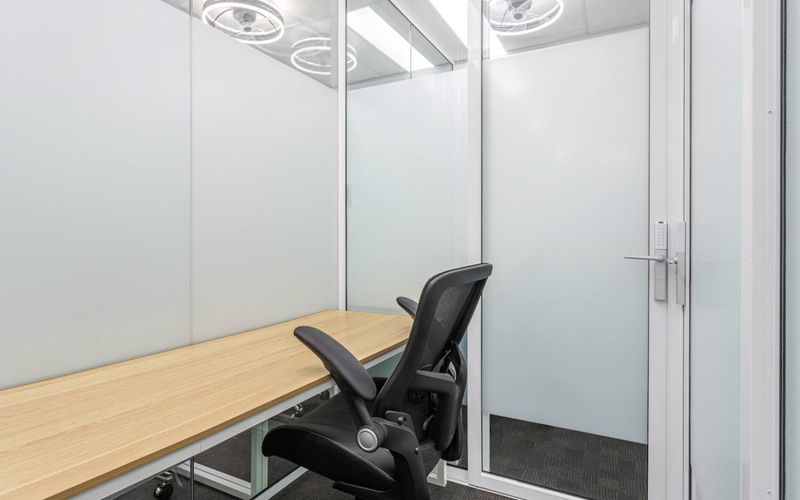 20 Lexington Drive, Bella Vista Image 11