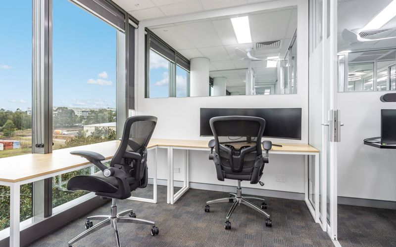 20 Lexington Drive, Bella Vista Image 2