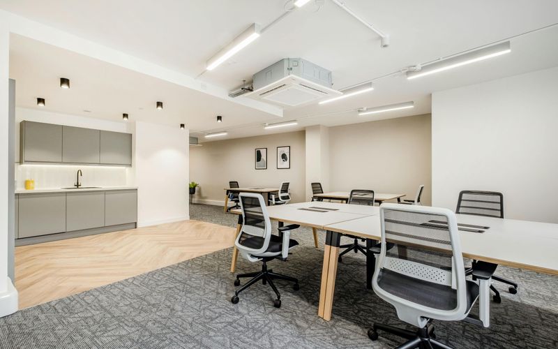 48 Gresham Street, City Of London Image 8