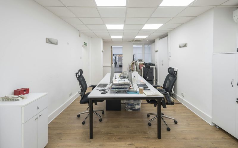 33 Percy Street, Fitzrovia Image 1