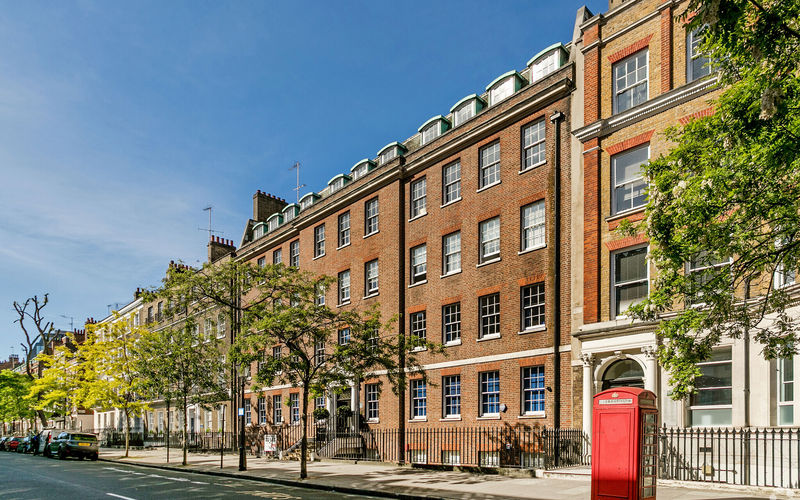 26-28 Bedford Row, Midtown Image 7