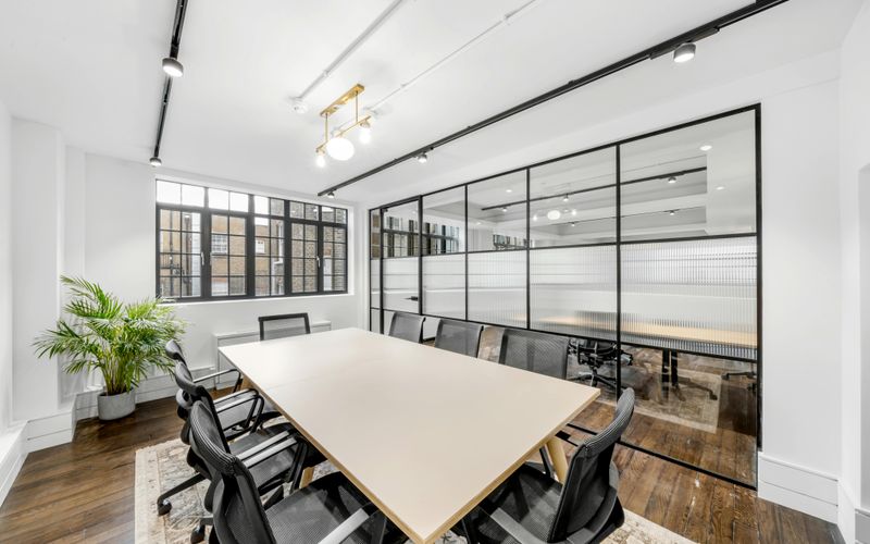 140 Wardour Street, Soho Image 4