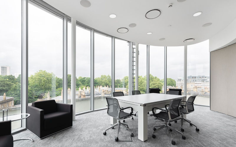 10 Lower Grosvenor Place, Victoria Image 1