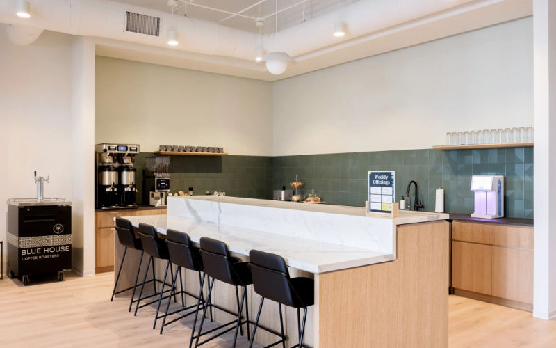 4727 Executive Drive, San Diego Image 1