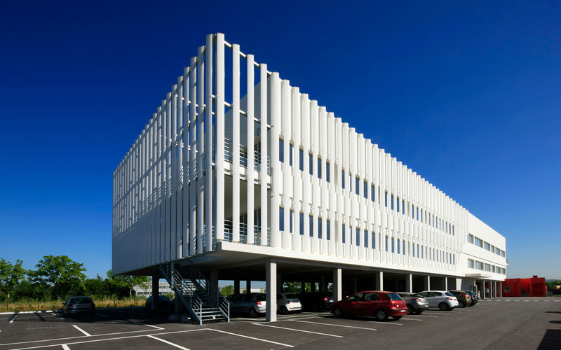 1 Rue Jacqueline Auriol, Marignane Image 11