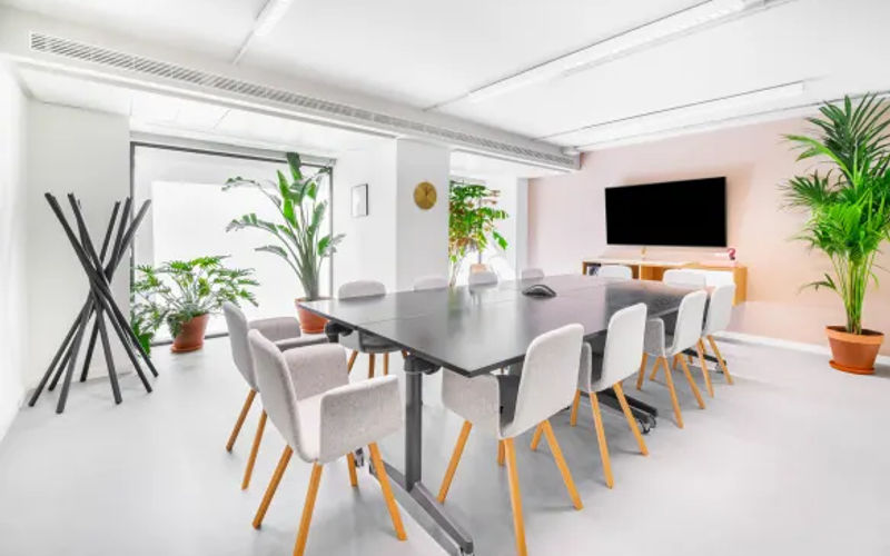 1 Rue Jacqueline Auriol, Marignane Image 2