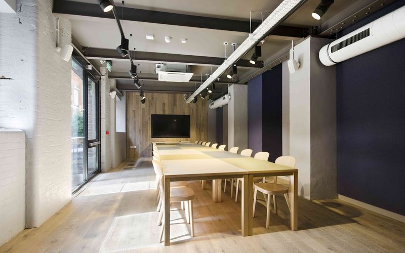 1-2 Hatfields, Waterloo Image 5