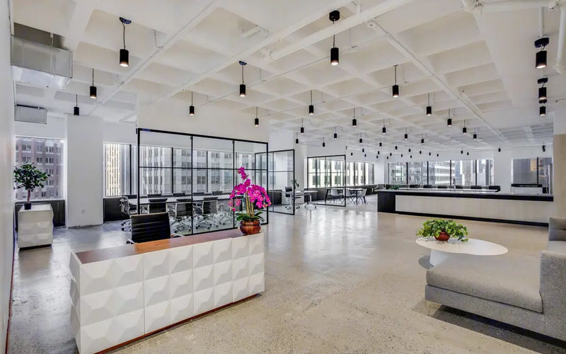 120 W 45th St, New York Image 2