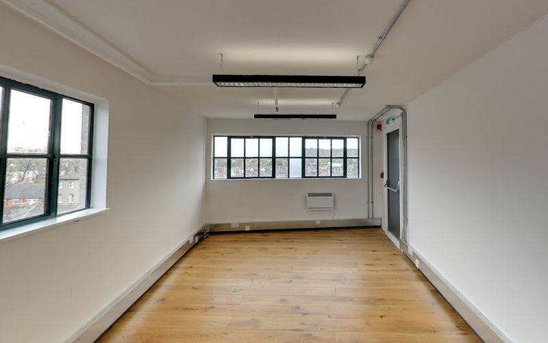 40 Martell Road, Dulwich Image 10