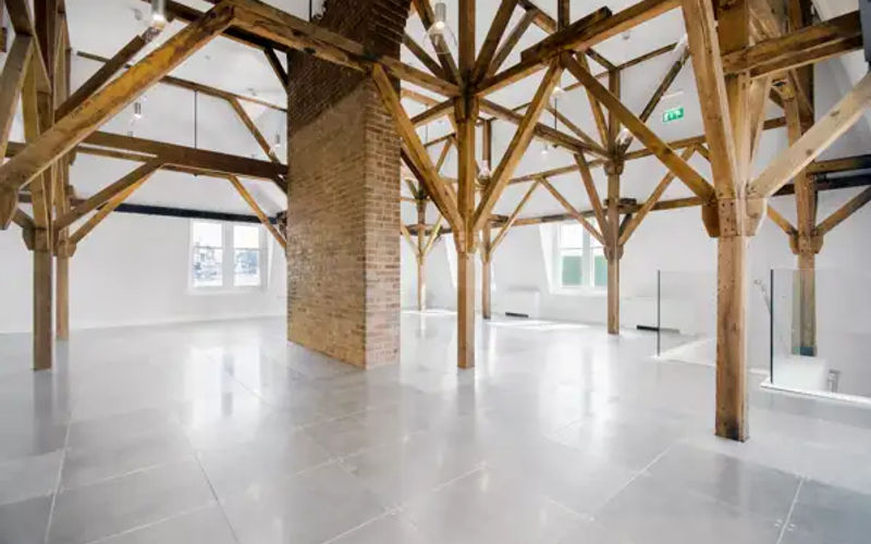 Finsbury Circus, London Wall Image 1