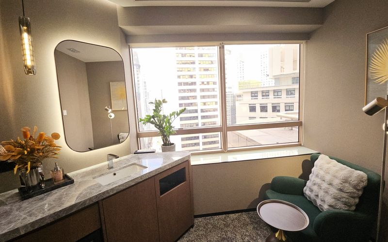 4-4A Des Voeux Road Central, Hong Kong Image 6