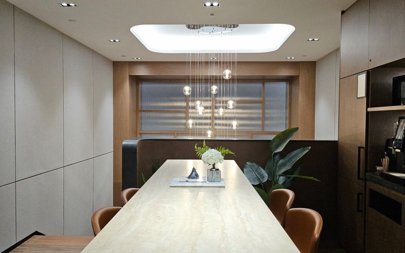 4-4A Des Voeux Road Central, Hong Kong Image 2