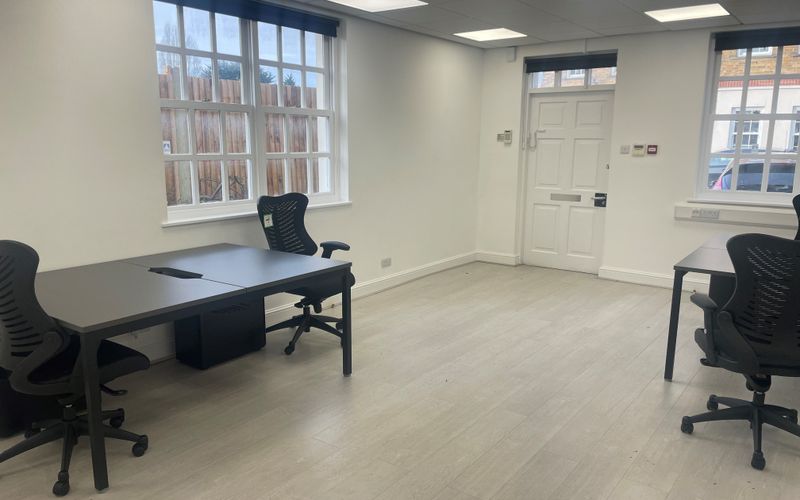 Theobald Street, Hertfordshire Image 2