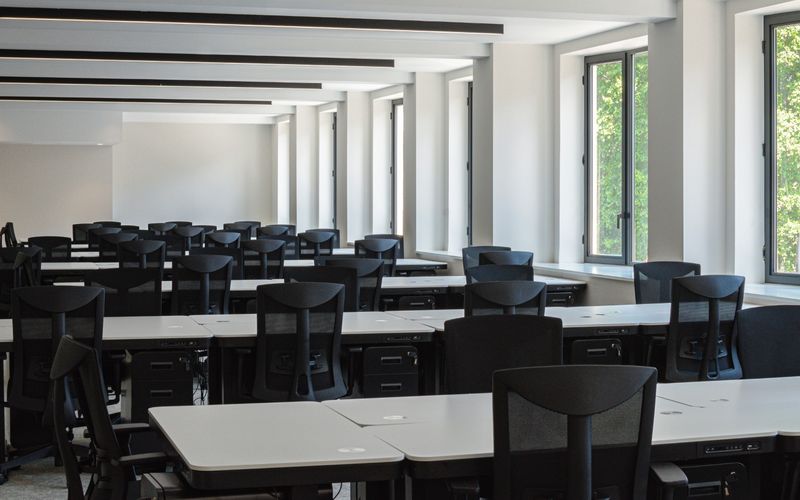 24 Eversholt Street, Euston Image 6