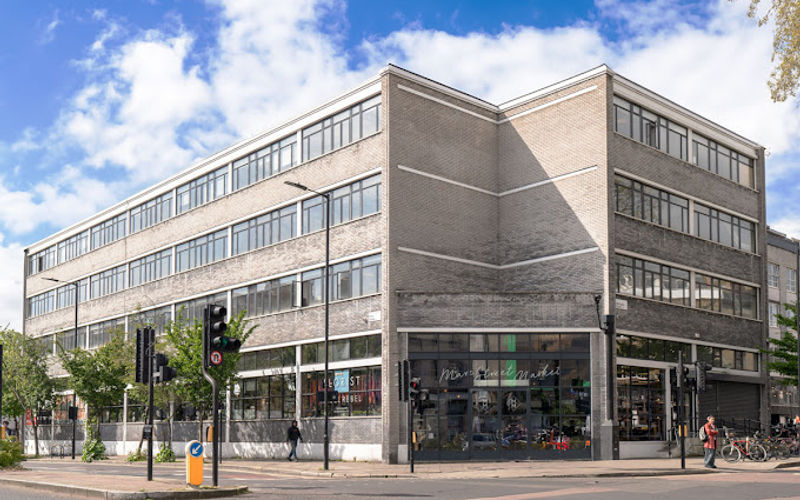 2 Bocking Street, London Image 9