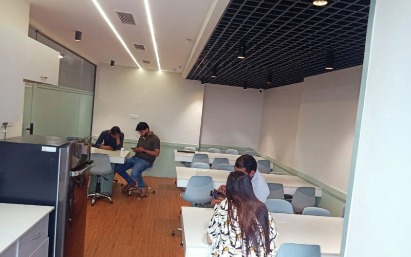 Chamber 2 Eldeco Corporate Vibhuti Khand Gomti Nagar, Lucknow Image 1