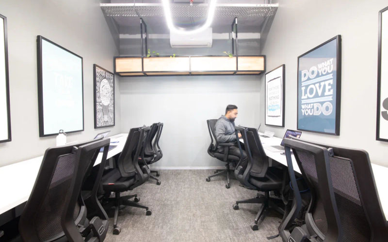 Old Fort Saket District Centre District Mall Sector 6 Pushp Vihar, Delhi Image 4