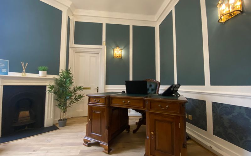 12 Castle Hill, Windsor And Maidenhead Image 5