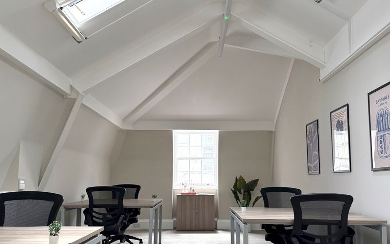 4 Queen Street, Bath And North East Somerset Image 2