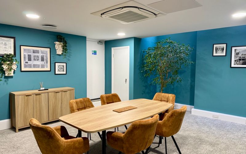 4 Queen Street, Bath And North East Somerset Image 1