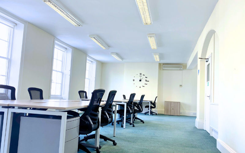 29 Cambray Place, Gloucestershire Image 9