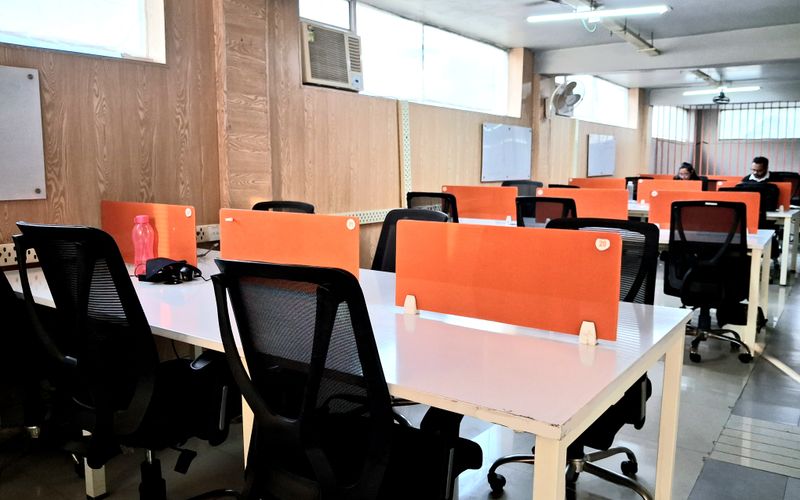 Metro Pillar Number 564 14/3 Nh-19 Sector 31, Faridabad Image 1