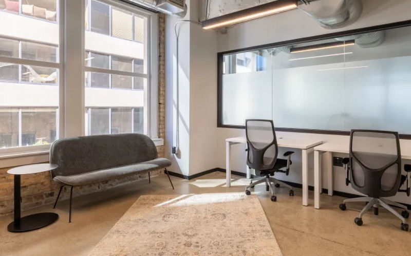 980 W 6th Street, Ontario Image 1