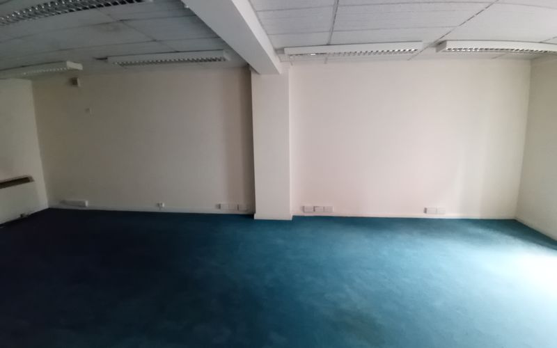 52 Castle Street, Wiltshire Image 4