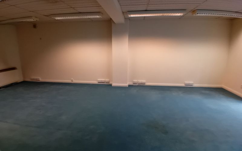 52 Castle Street, Wiltshire Image 3