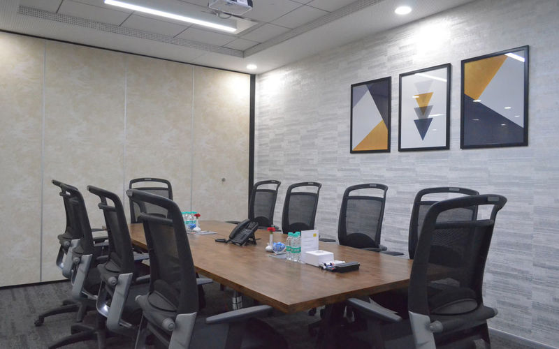26-27 Mahatma Gandhi Road, Bengaluru Image 1