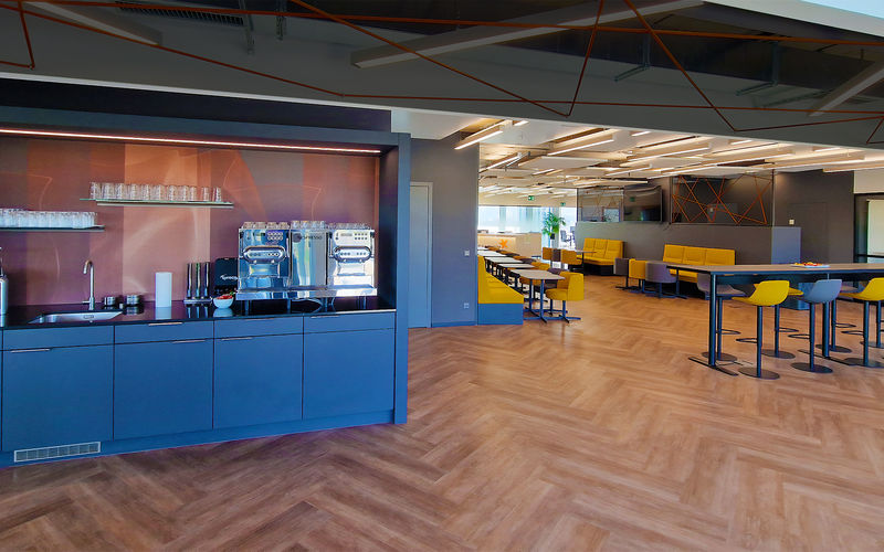 17 Maneggstrasse, Zürich Image 6