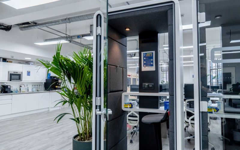 17 Bevis Marks, London Image 11