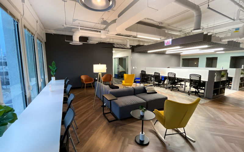 1701 Golf Rd, Rolling Meadows Image 7